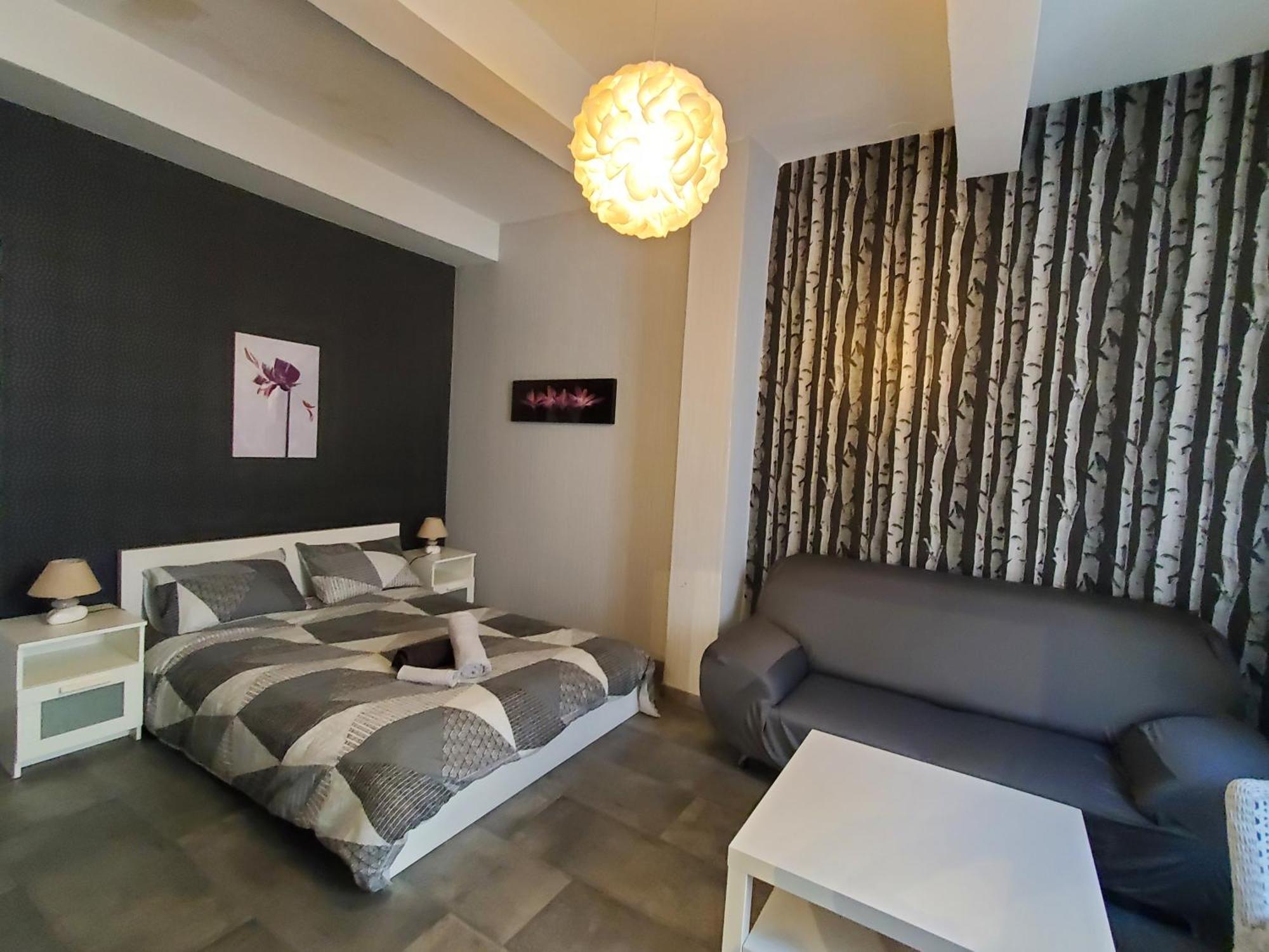 Republique Centre Apartment การ์กาซอน ภายนอก รูปภาพ