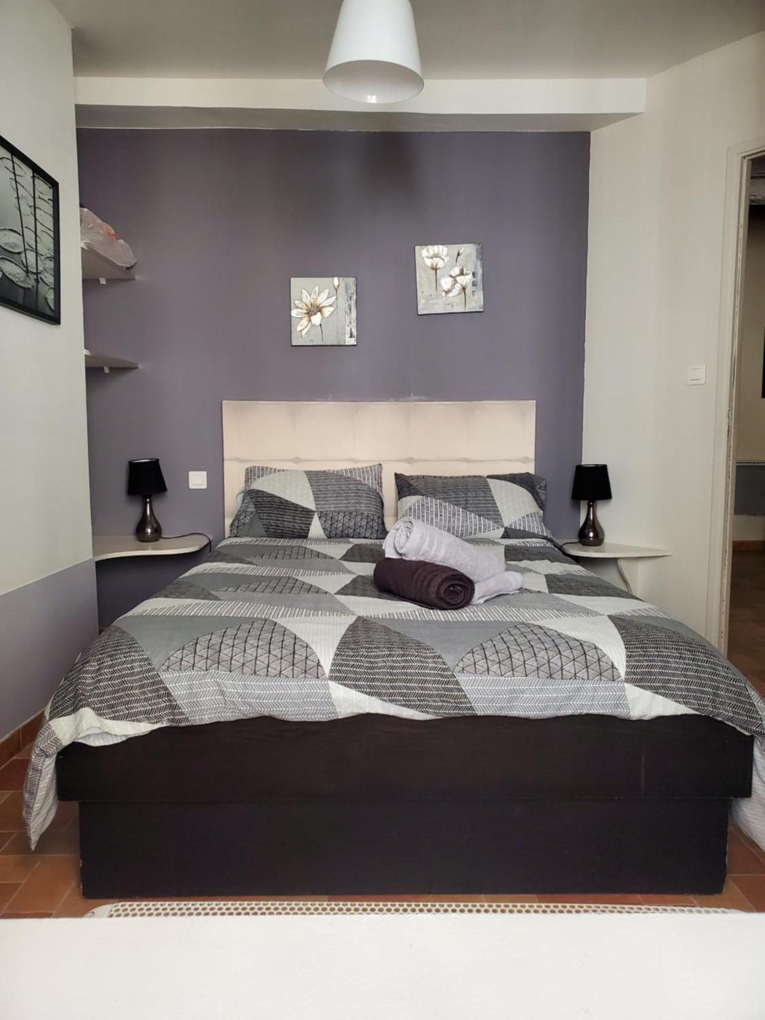 Republique Centre Apartment การ์กาซอน ภายนอก รูปภาพ