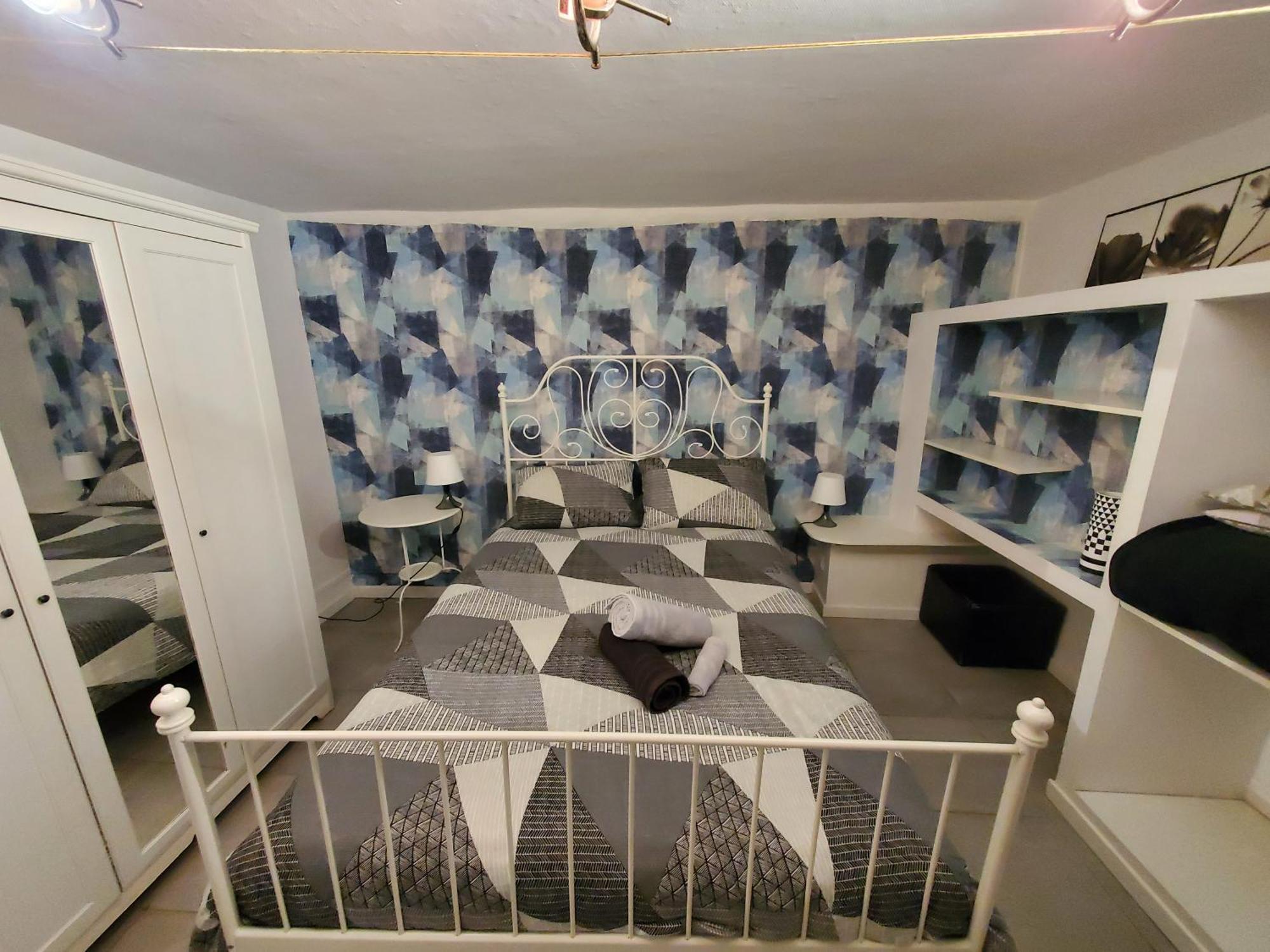 Republique Centre Apartment การ์กาซอน ภายนอก รูปภาพ
