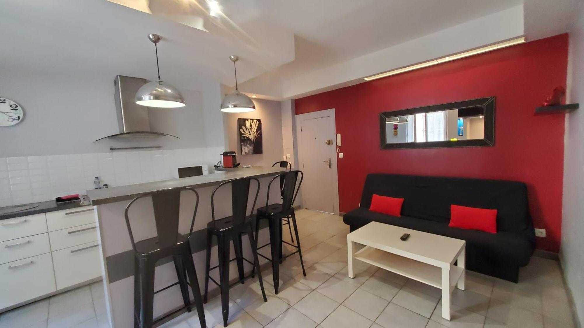 Republique Centre Apartment การ์กาซอน ภายนอก รูปภาพ