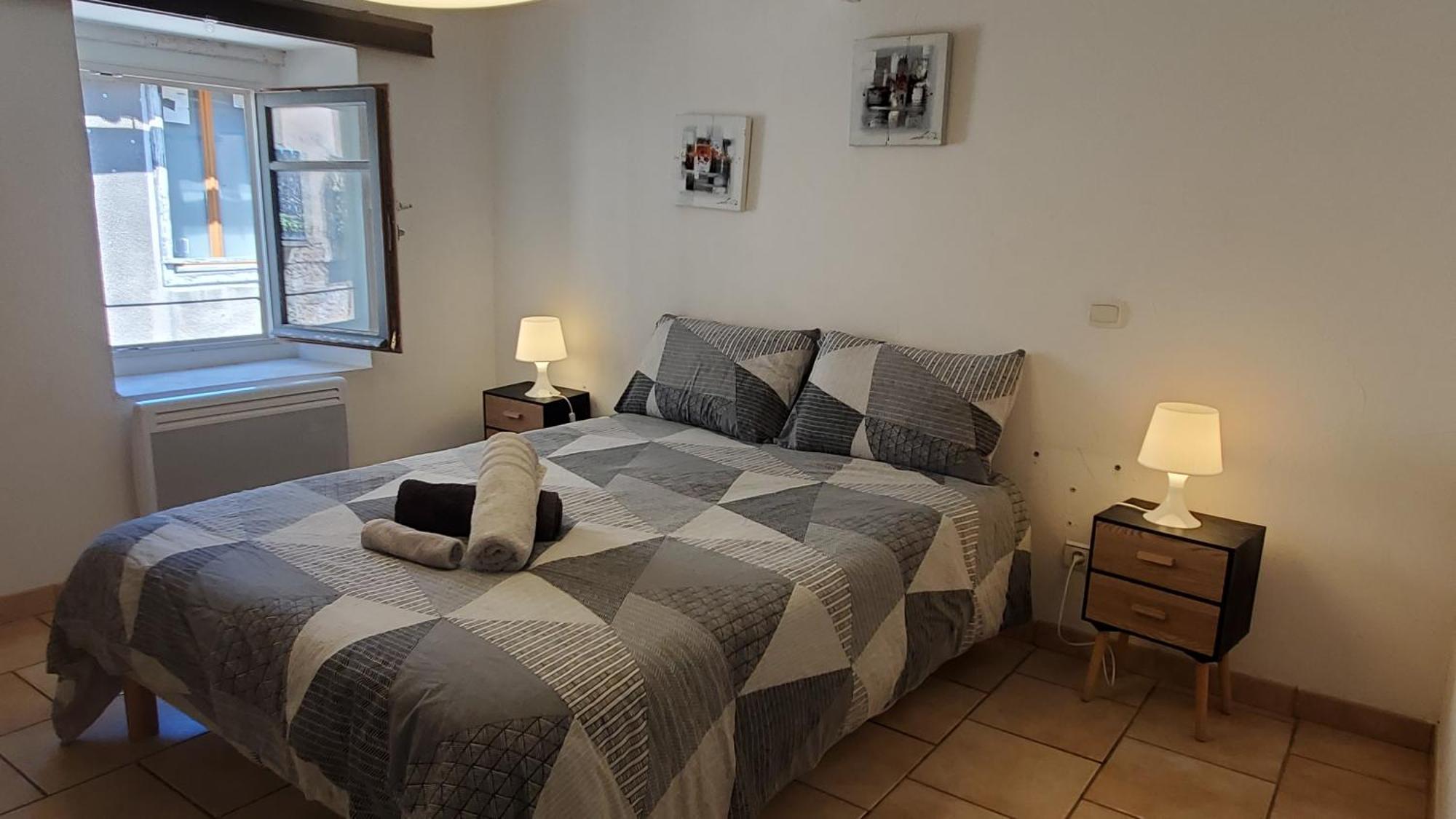 Republique Centre Apartment การ์กาซอน ภายนอก รูปภาพ